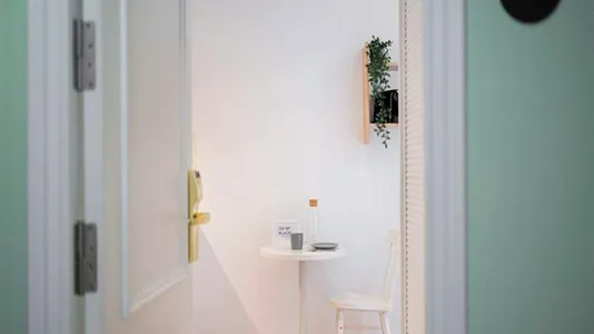 Rooms in Madrid Centro - photo 6