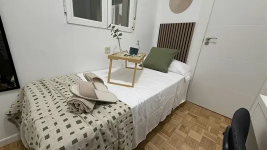 Rooms in Madrid Chamberí - photo 4