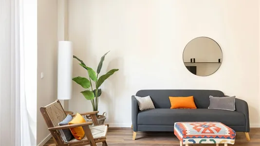 Apartments in Valencia Ciutat Vella - photo 8