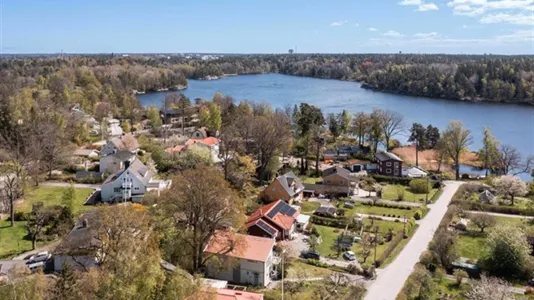 Houses in Huddinge - photo 10