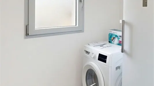 Houses in Bordeaux - photo 4