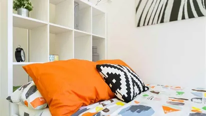Room for rent in Milano Zona 1 - Centro storico, Milan
