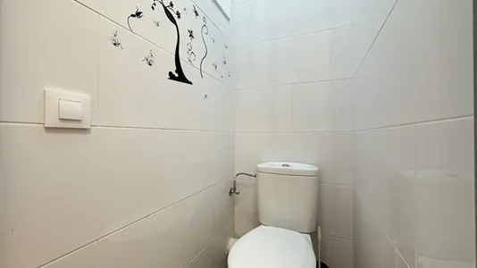 Rooms in Barcelona Ciutat Vella - photo 6