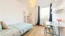 Room for rent, Berlin Mitte, Berlin, &lt;span class=&quot;blurred street&quot; onclick=&quot;ProcessAdRequest(10581834)&quot;&gt;&lt;span class=&quot;hint&quot;&gt;See streetname&lt;/span&gt;[xxxxxxxxxxxxx]&lt;/span&gt;
