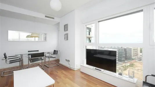 Apartments in El Encinar de los Reyes - photo 4