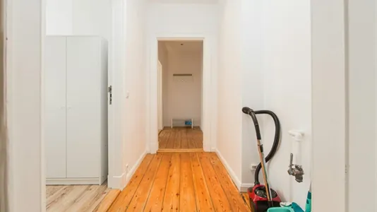 Rooms in Berlin Mitte - photo 10