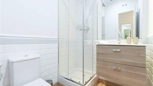 Rooms in Madrid Centro - photo 6