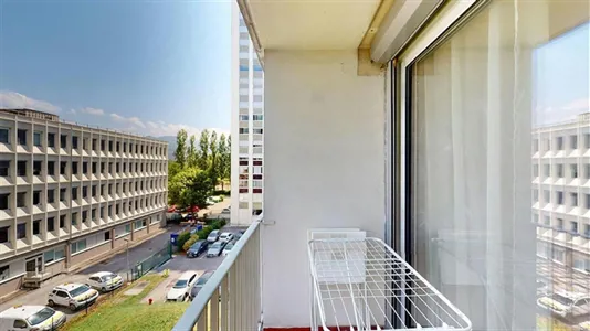 Apartments in Grenoble - photo 2