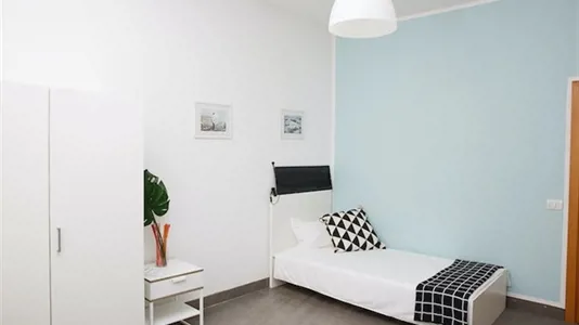 Rooms in Rimini - photo 1