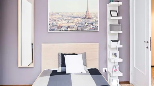 Rooms in Milano Zona 8 - Fiera, Gallaratese, Quarto Oggiaro - photo 4