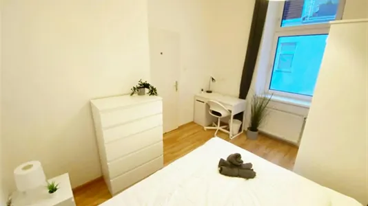 Rooms in Wien Ottakring - photo 4