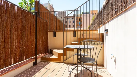 Apartments in Barcelona Eixample - photo 8