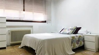 Room for rent in Madrid Moncloa-Aravaca, Madrid