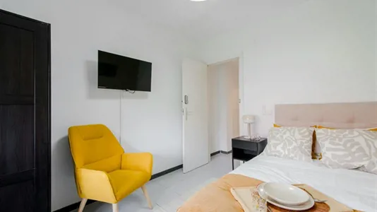 Rooms in Madrid Fuencarral-El Pardo - photo 2
