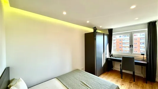 Rooms in Location is not specified - photo 1