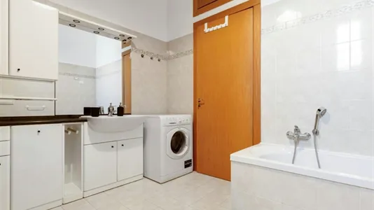 Rooms in Milano Zona 8 - Fiera, Gallaratese, Quarto Oggiaro - photo 7