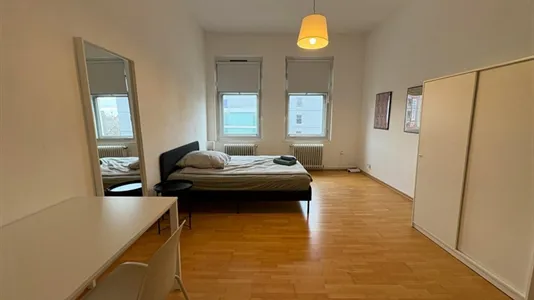 Rooms in Berlin Charlottenburg-Wilmersdorf - photo 5