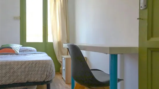 Rooms in Valencia Ciutat Vella - photo 3