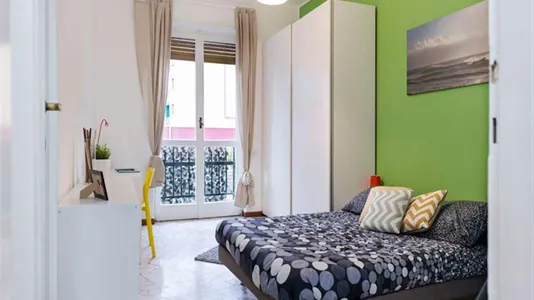 Rooms in Milano Zona 8 - Fiera, Gallaratese, Quarto Oggiaro - photo 2