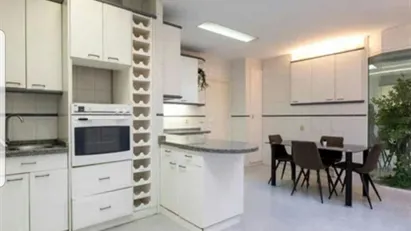 Room for rent in Madrid Chamberí, Madrid