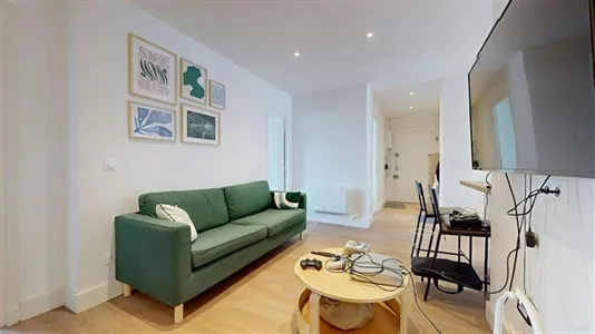 Rooms in Grenoble - photo 1