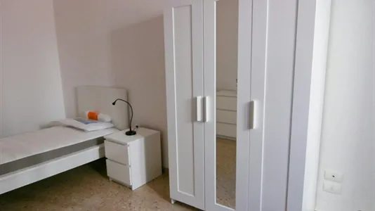 Rooms in Verona - photo 2