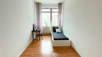 Room for rent in Berlin Charlottenburg-Wilmersdorf, Berlin