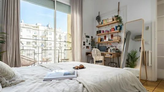 Rooms in Barcelona Eixample - photo 5