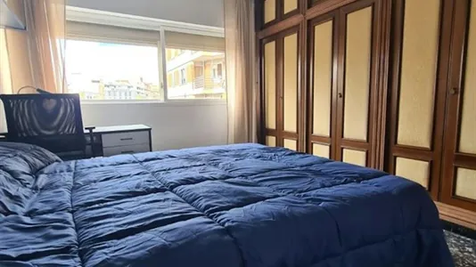 Rooms in Valencia Extramurs - photo 4