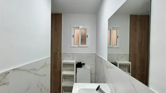 Rooms in Mislata - photo 10