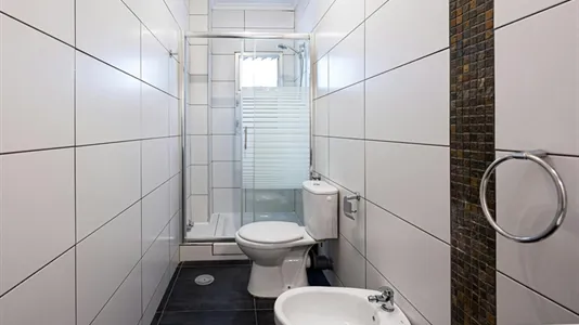 Rooms in Madrid Retiro - photo 6