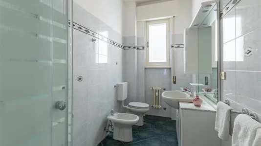 Rooms in Florence - photo 10