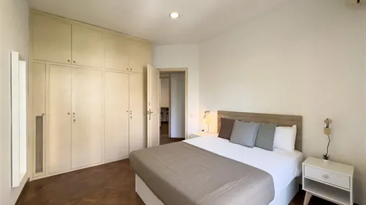 Rooms in Barcelona Eixample - photo 2