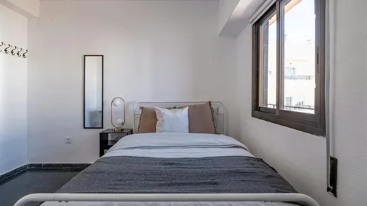 Rooms in Benimamet - photo 3