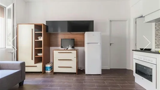 Rooms in Madrid Chamberí - photo 7