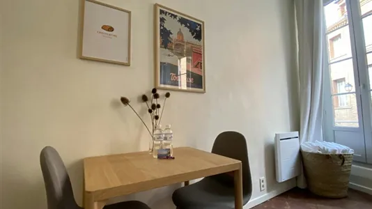 Apartments in Toulouse - photo 6