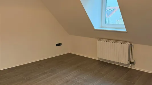 Apartments in Amberg-Sulzbach - photo 4