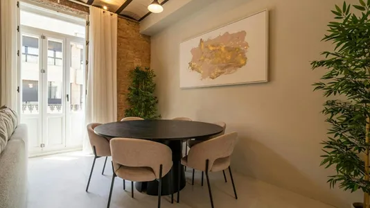 Apartments in Valencia L'Eixample - photo 7