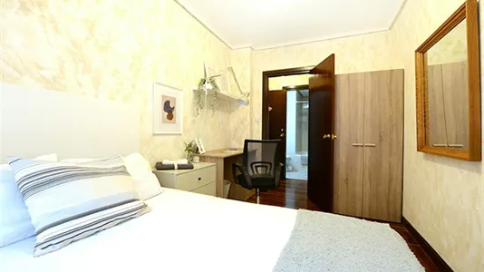 Rooms in Bilbao - photo 5