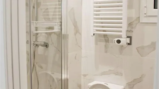 Rooms in Barcelona Les Corts - photo 10