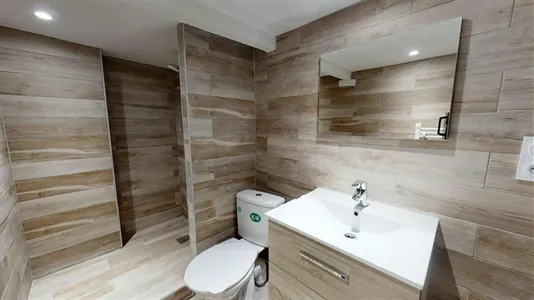 Apartments in Lyon - photo 9