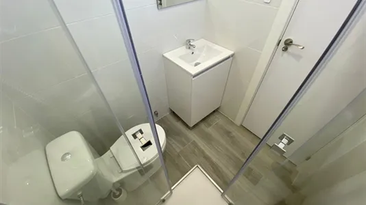 Rooms in Madrid Hortaleza - photo 10