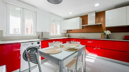 Rooms in Madrid Chamartín - photo 9