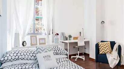 Room for rent in Milano Zona 6 - Barona, Lorenteggio, Milan