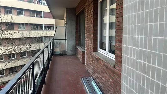 Rooms in Barcelona Eixample - photo 7