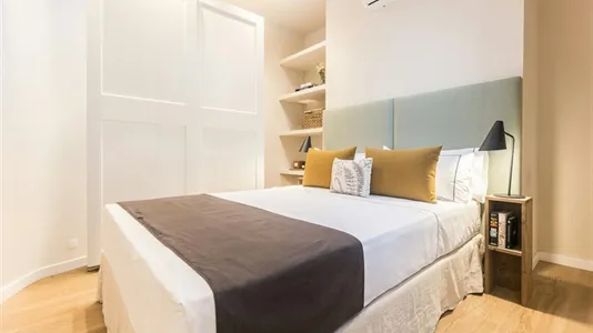 Apartments in Barcelona Eixample - photo 8