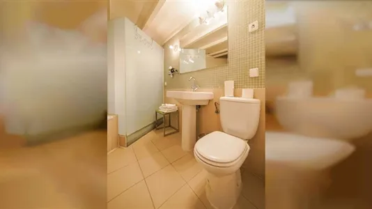 Apartments in Madrid Centro - photo 7