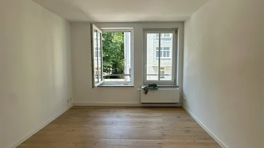 Rooms in Location is not specified - photo 1