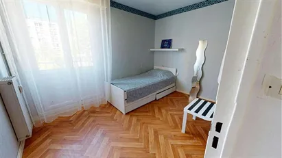 Room for rent in Dijon, Bourgogne-Franche-Comté