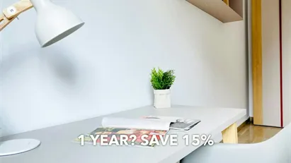 Room for rent in Milano Zona 4 - Vittoria, Forlanini, Milan